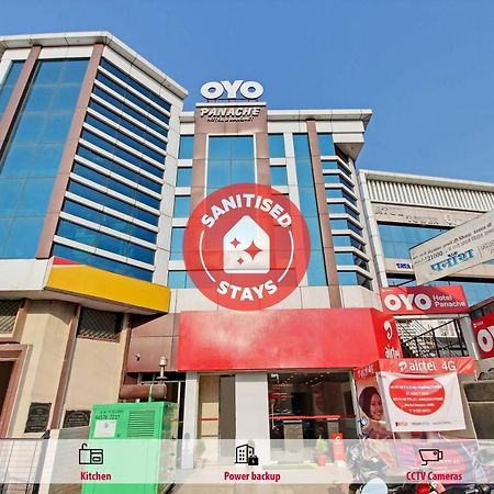 Oyo 10213 Hotel Panache Mathura Zewnętrze zdjęcie