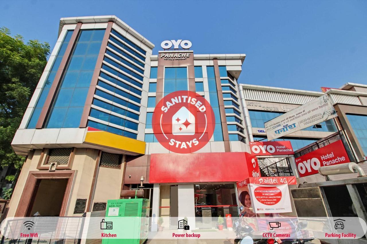 Oyo 10213 Hotel Panache Mathura Zewnętrze zdjęcie