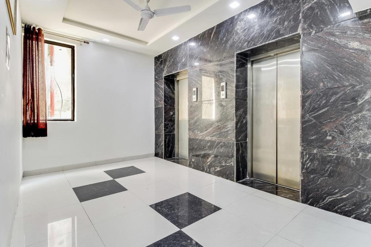 Oyo 10213 Hotel Panache Mathura Zewnętrze zdjęcie